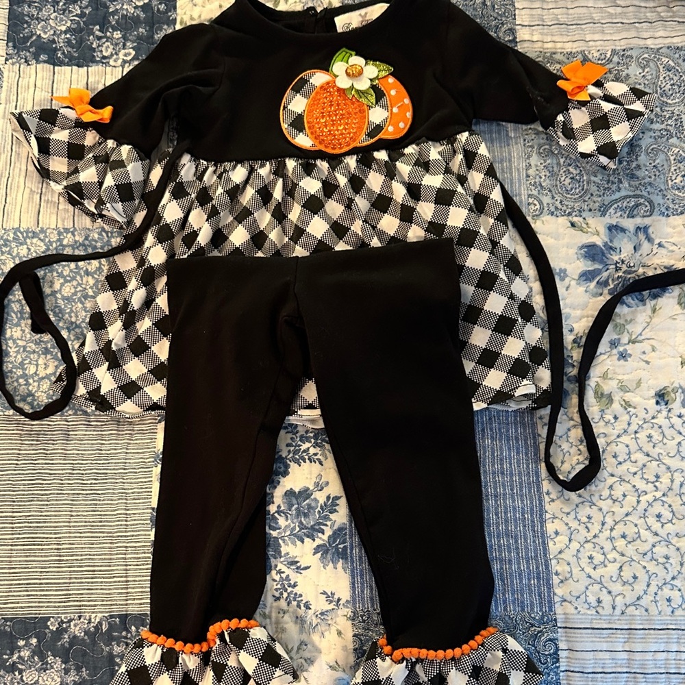 Rare Editions Black and Orange Pumpkin outfit